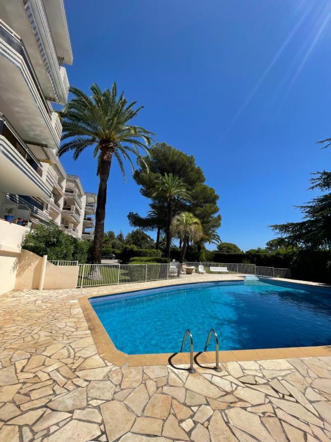 La Paisible Apartamento Saint-Raphaël Exterior foto